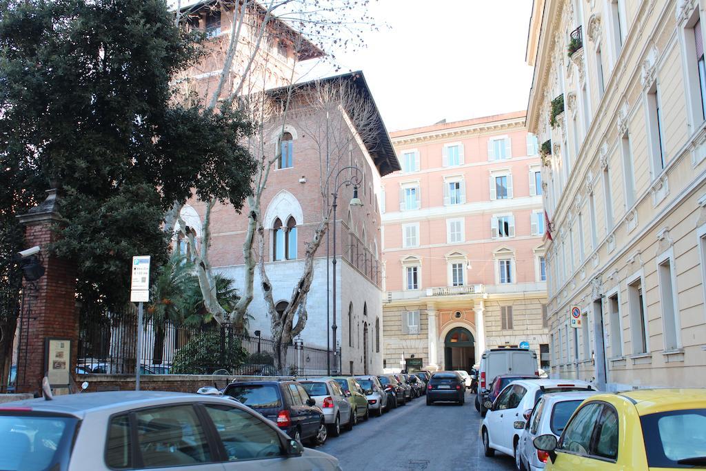 Bed & Breakfast Amoroma Domus *