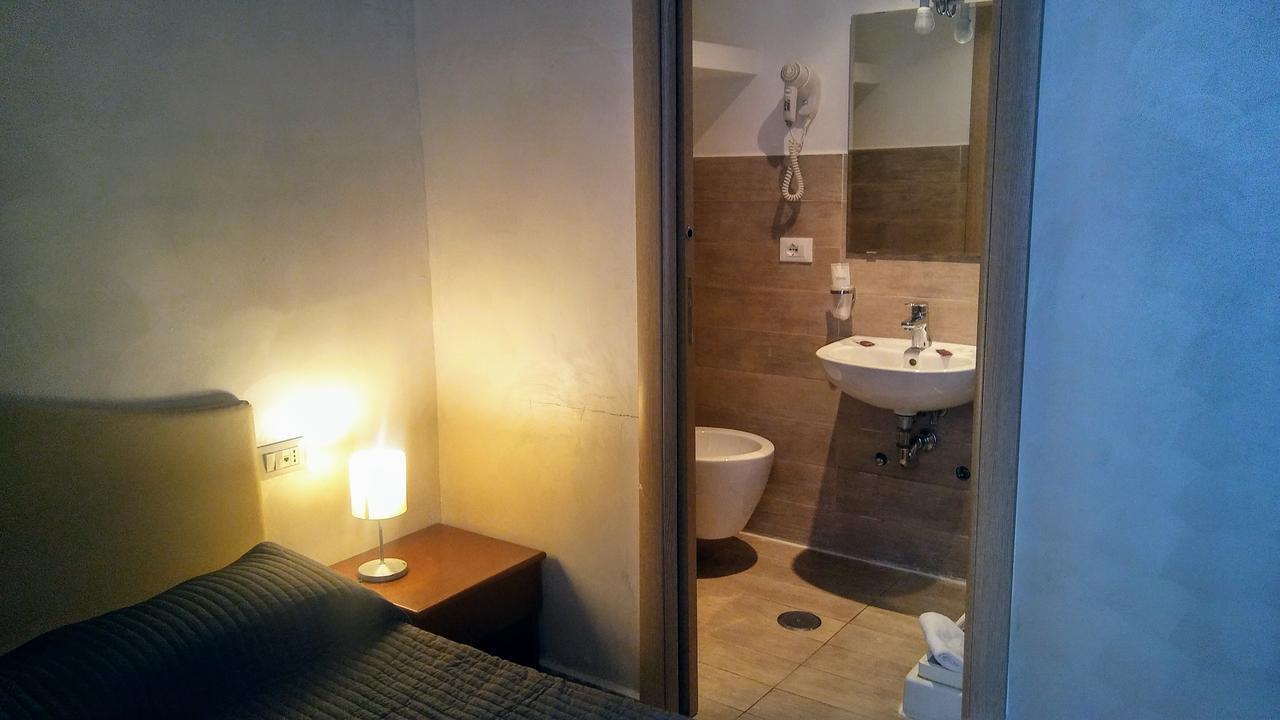 Bed & Breakfast Amoroma Domus *