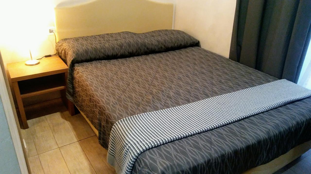 Bed & Breakfast Amoroma Domus