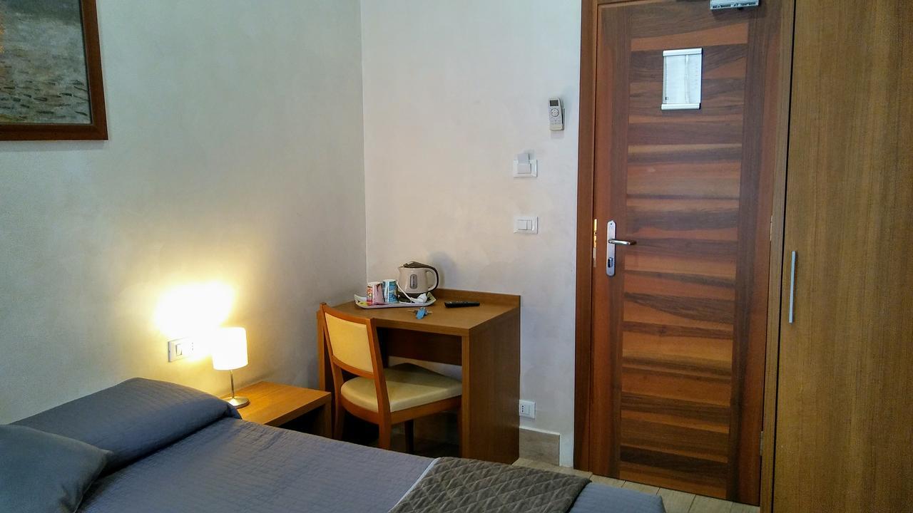 Amoroma Domus Bed & Breakfast *