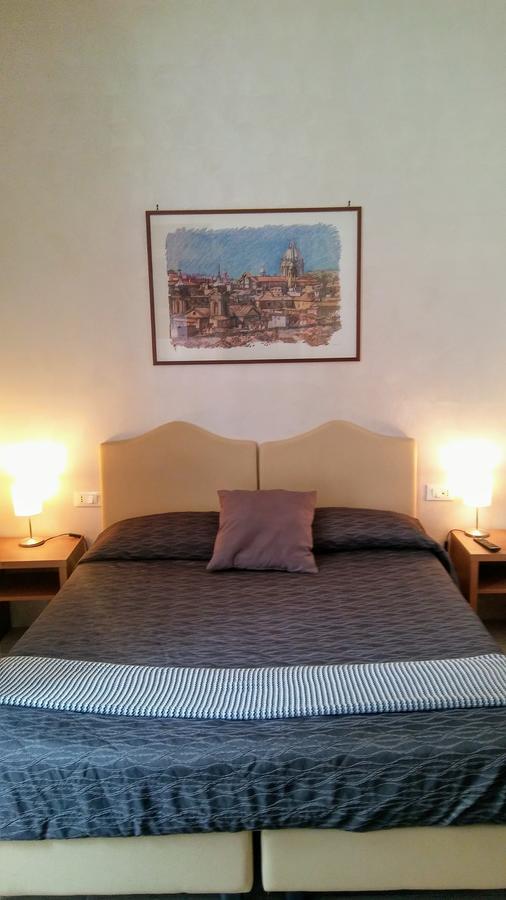 Bed & Breakfast Amoroma Domus Roma